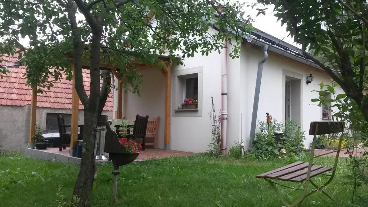 Pochebachhaeusl Villa Курорт Юнсдорф Екстериор снимка